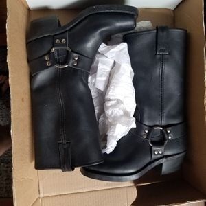 Frye 12R Harness Boots Sz6